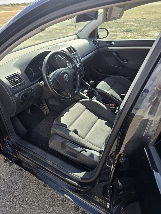 Golf 5 2.0 140hp