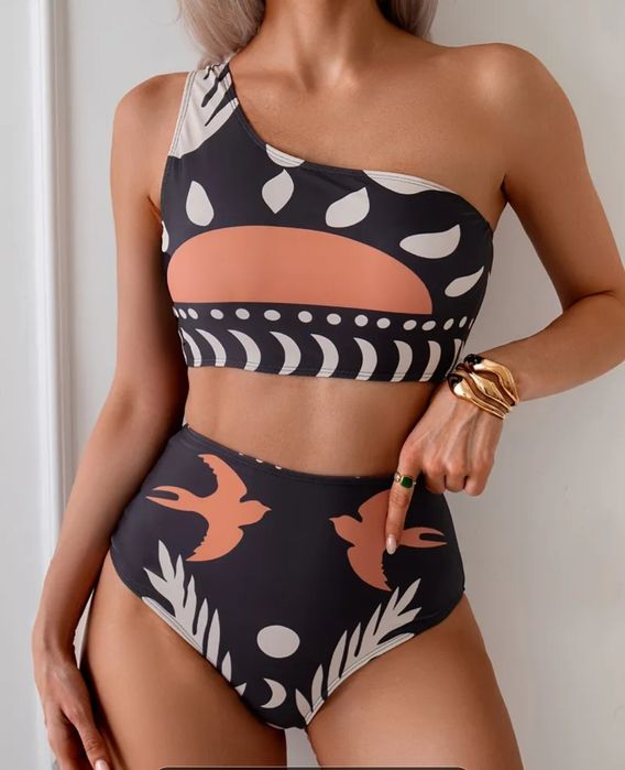 Дамски бански костюм от 2 части