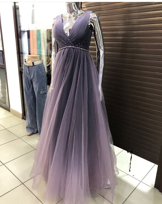 Платье на выпускной вечер