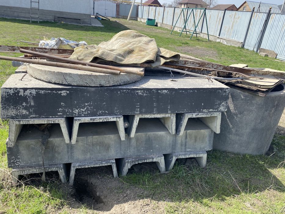 Бетонный кольца