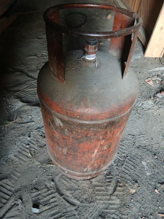 Продам газовых балон