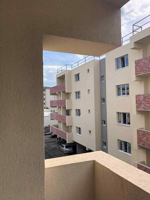 Garsoniera de vanzare zona La Strada