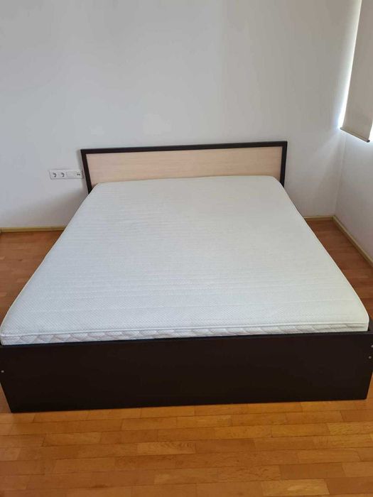 Легло с рамка и матрак