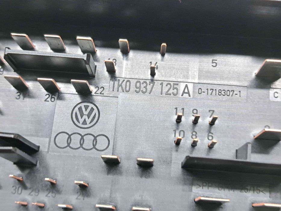 Panou sigurante SkodaOctavia 2 (1Z3) [Fabr 2004-2013] 1K0937125A