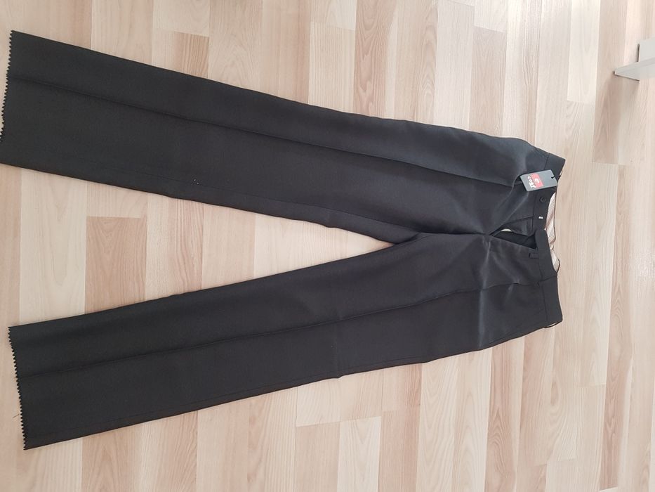 Pantaloni de costum barbatesc