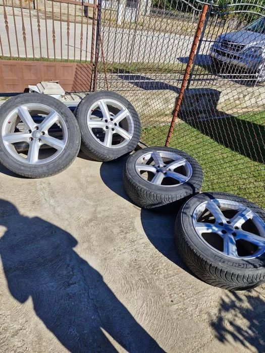 Джанти за audi 19 цола  смъкнати от Q5 2009г джантите са 5х112 с зимни