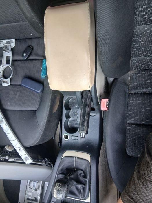 Vand cotiera din piele culoare crem Skoda Octavia 2(2004-2013) fara uzura