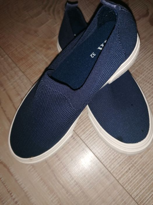 Обувки за момче на Zara