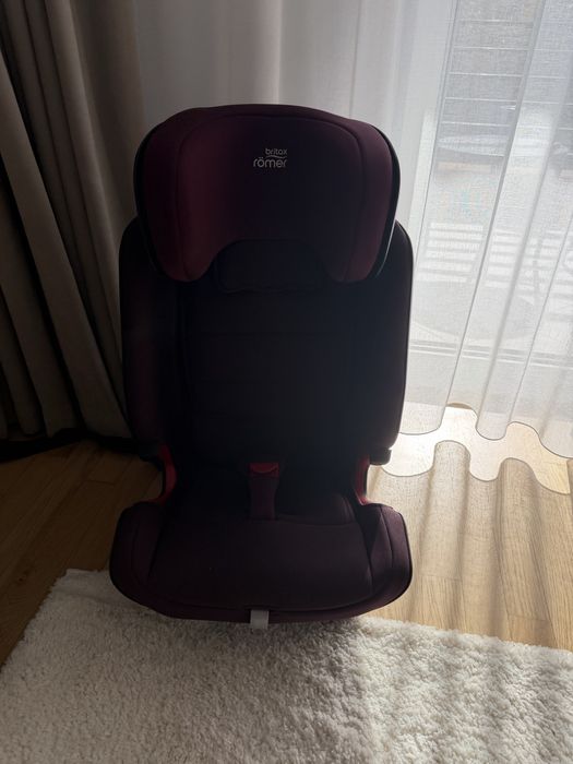 Scaun auto cu Isofix Britax Romer Advansafix IV R, 9-36 kg, Burgundy Red