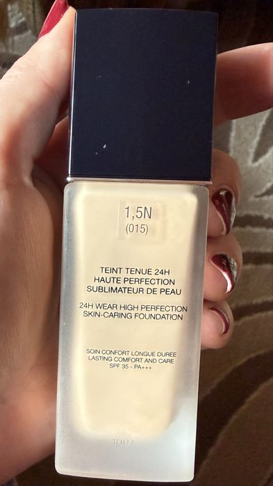 Фондьотен на Dior