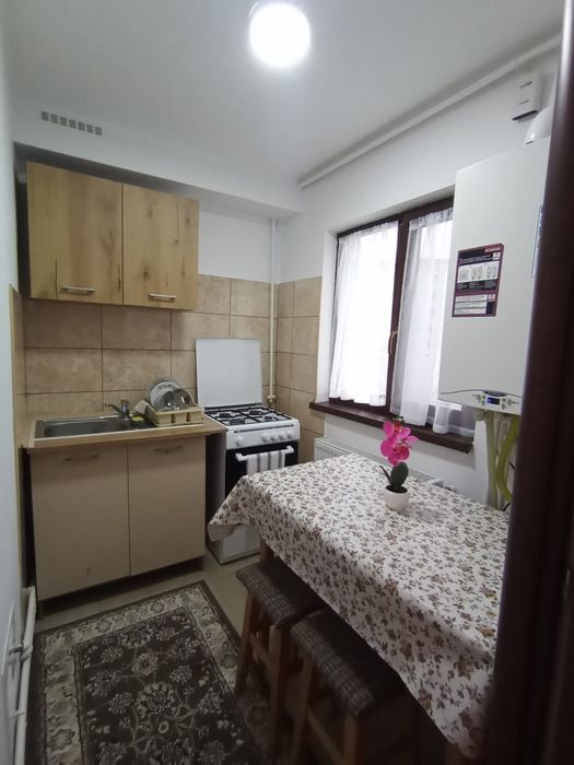 Închiriez garsonieră zona Doi Stejari,