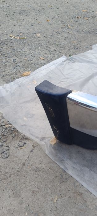 Бампер Toyota hilux surf