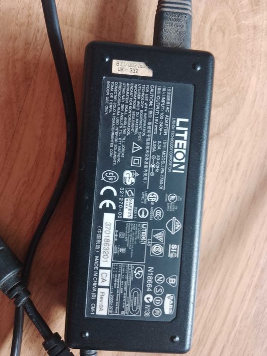 Incarcator Laptop Universal LiteOn PA-1750-01 output 19V 3.95A 75W