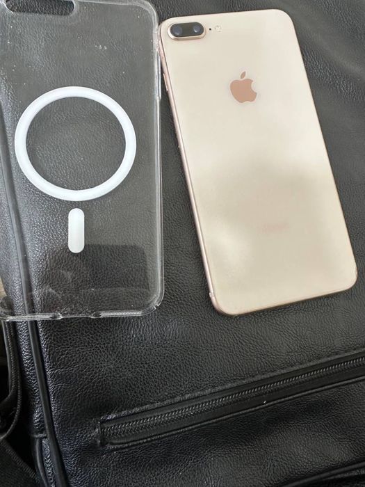 iphone 8plus sotiladi narxi 1800 kelishadigani bor