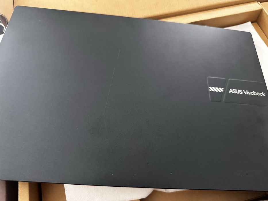 Laptop Asus VivoBook 15 NOU SSD 1TB