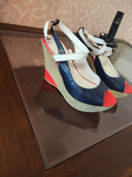 Отличная обувь на лето