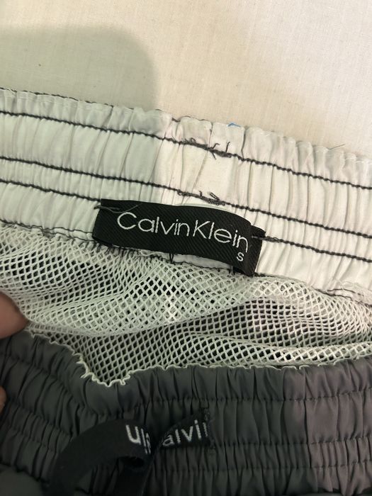 Бански: calvin klein