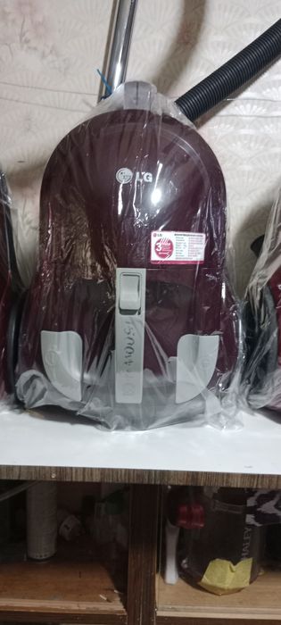 Пылесосы в отличном рабочем состояние