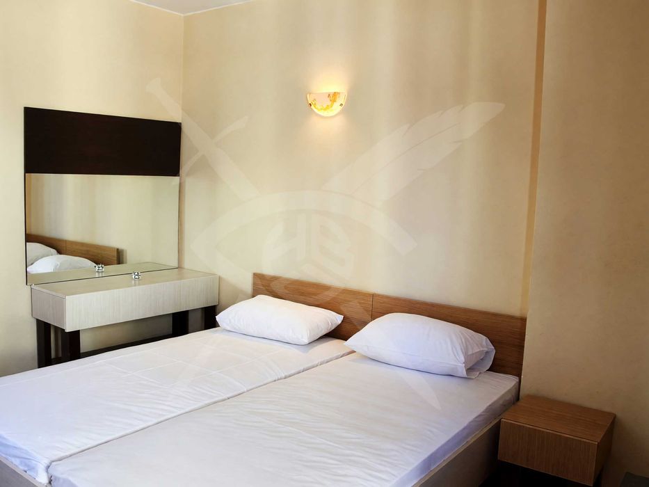 Продава се Хотел в Приморско - 2200 кв.м за 569 €/кв.м - Снимка #1
