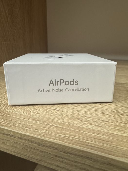 Apple AirPods слушалки