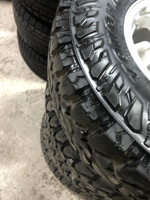 245/80R15 Yokogama M/T