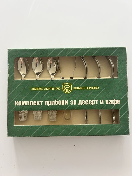 Комплект прибори за десерт и кафе