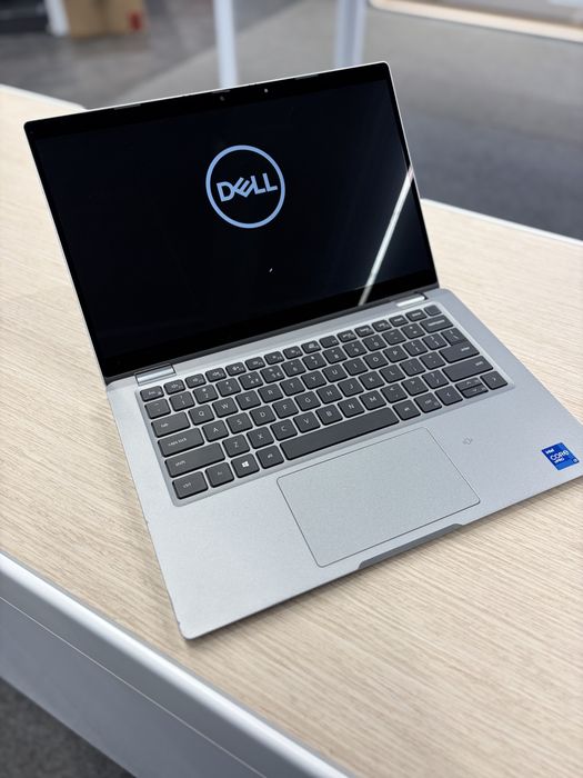 Laptop 2 in 1 Dell Latitude 5320 i7 vPro 16 GB ram 1TB SSD m.2