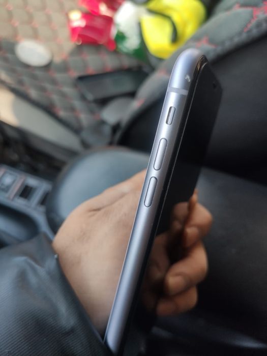 Iphone 11 продам память 128