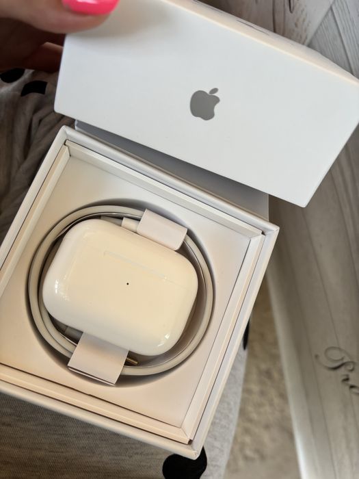 AirPods Pro de vanzare