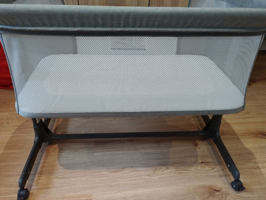 Електрическа люлка и бебешко легло next to me Kikka boo