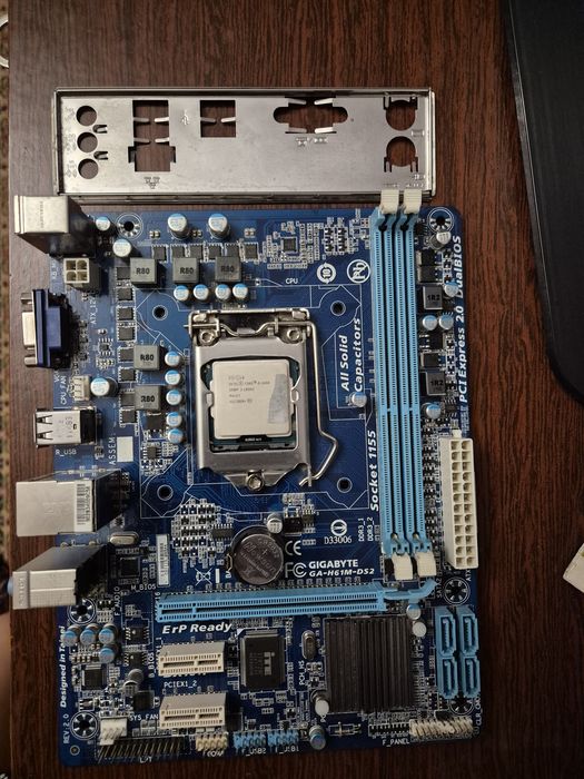 Материнская плата  Gigabyte GA H61M-S2-B3