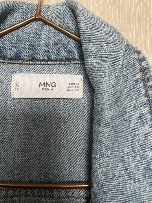 Продам джинсовую куртку