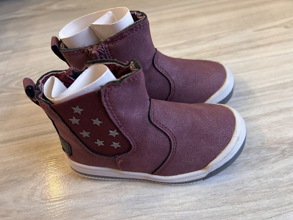 Продам ботиночки на девочку