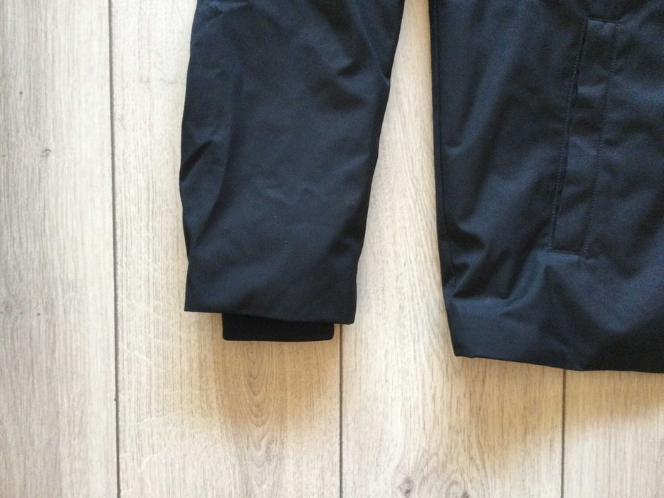 НОВО черно зимно яке EMPORIO ARMANI размер 54 / XL от Италия