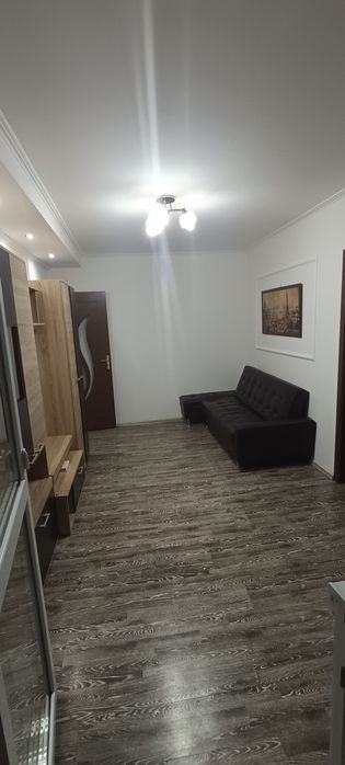 Închiriez apartament 2 camere