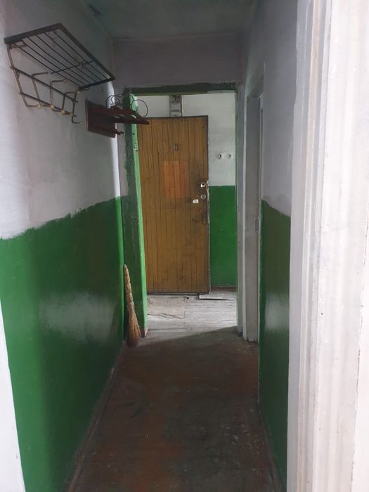 Продам квартиру  3х комнатную