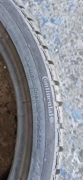 4 anvelope iarna Continental 265/30/20.Pretul este pe bucata.