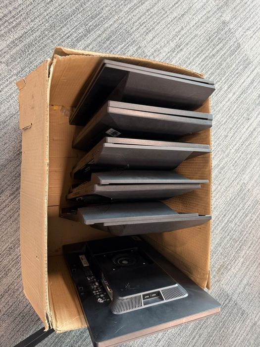 Продавам монитори HP ProDisplay P223 и HP P224 21.5-inch