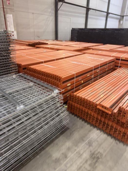 Палетни Метални стелажи / Рафтове