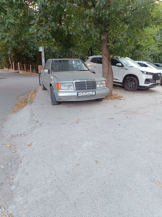 Продам Мерседес 124