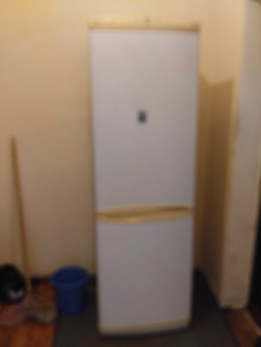 Продам холодильник самсунг