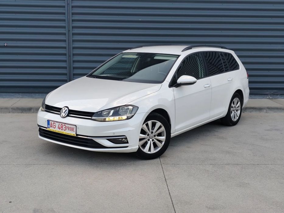 Volkswagen Golf 7.5 DSG Alb Perlat 2018 Nr roșii