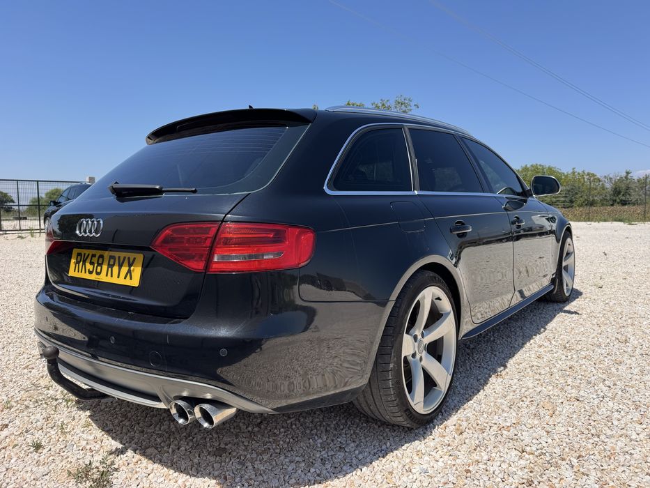 Audi A4 B8 3.0tdi 240кс. S LINE НА ЧАСТИ!