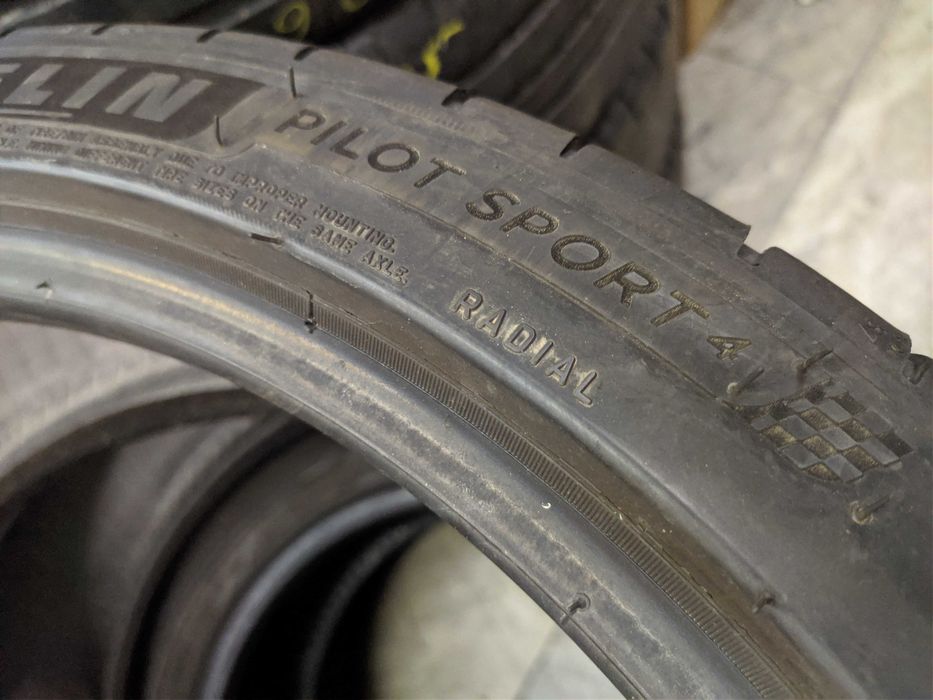 2бр Летни гуми 205 40 18 - Michelin