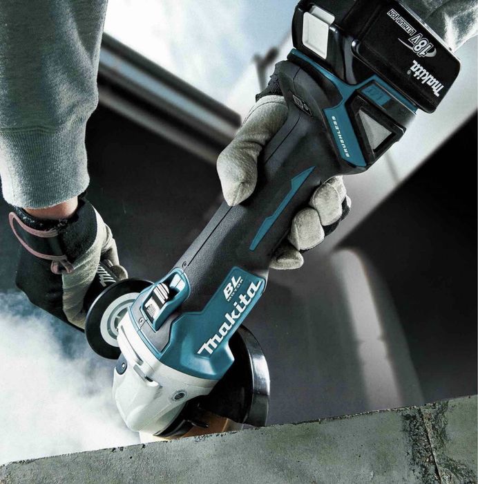 Makita - Ъглошлайф , Винтоверт , Импакт , Батерии , Зарядно и Чанта