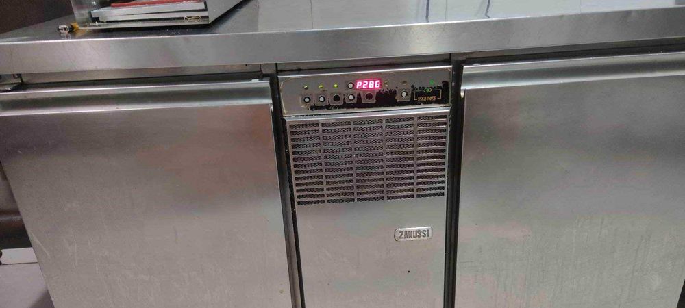 Masa rece ZANUSSI cu 3 usi