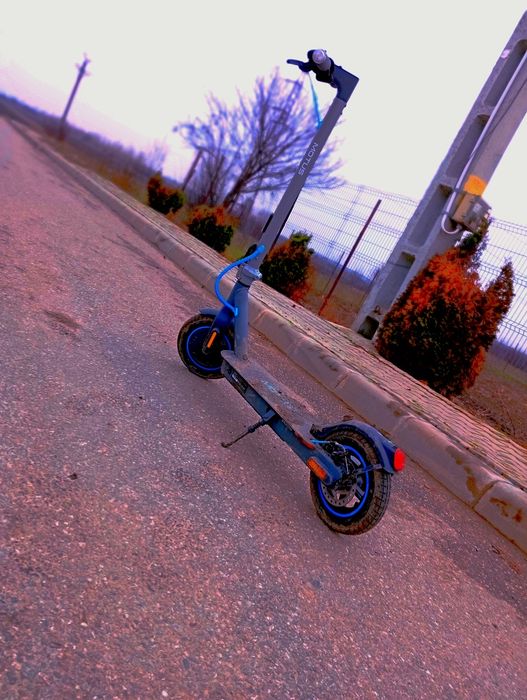 Motus Scooty 10 gen 4(negociabil)