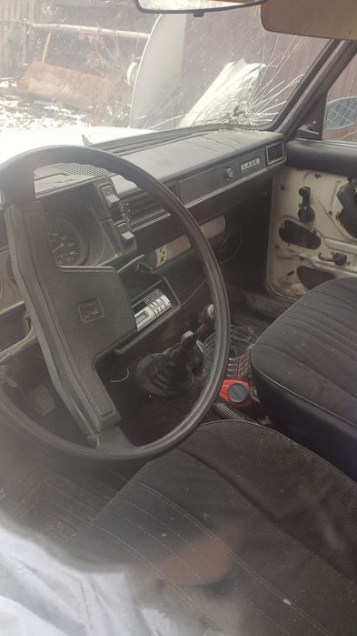 Продам на ходу ваз 2104