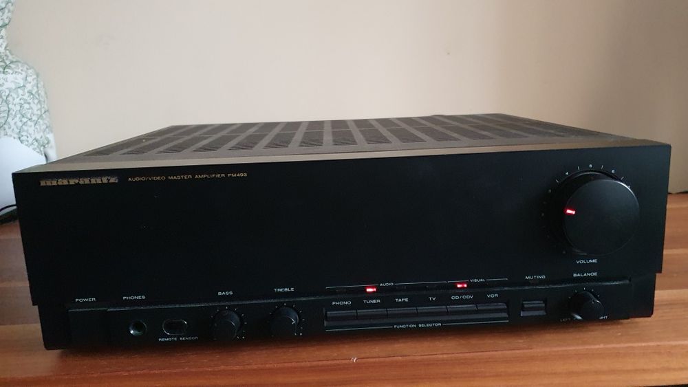 Marantz   PM 943