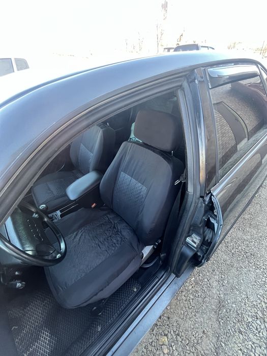 Продам ауди 100с4